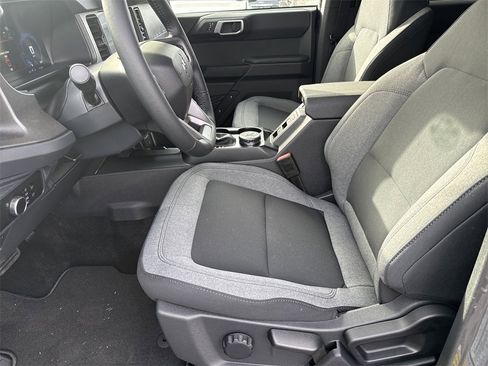 New 2025 Ford Bronco Big Bend image 9