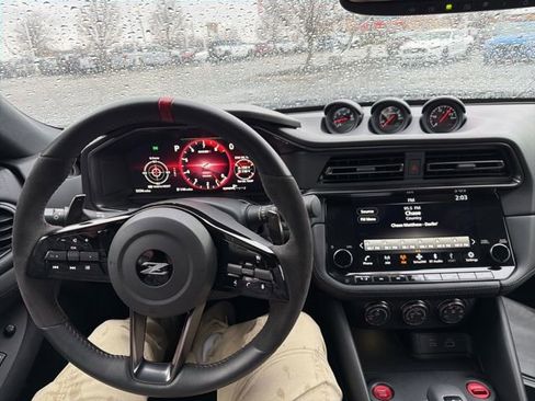 Used 2024 Nissan Z NISMO w/ Floor Mat Package image 16