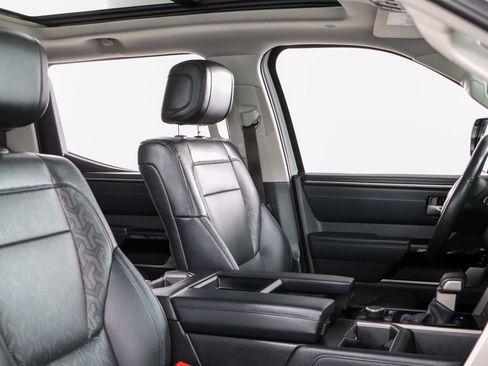 Used 2024 Toyota Tundra Limited image 30