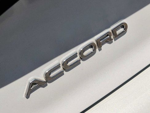 Used 2025 Honda Accord LX image 12