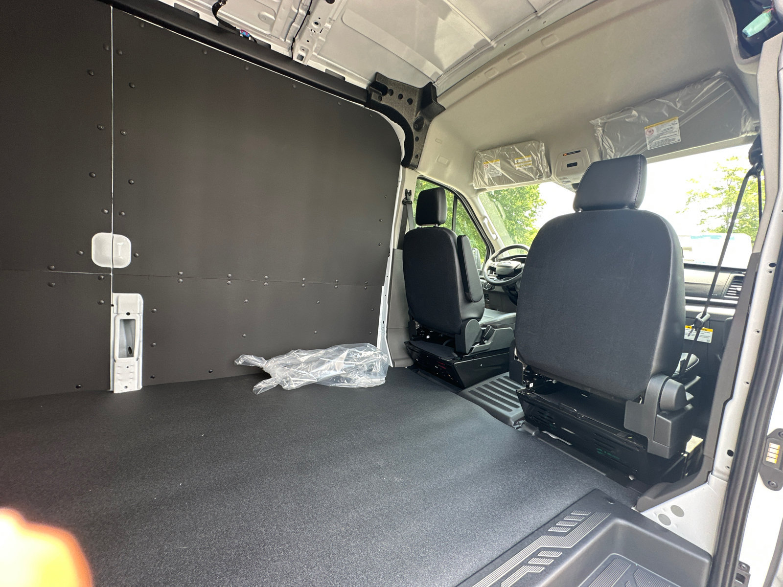 New 2026 Ford Transit 250 148 Medium Roof w/ Load Area Protection Package RWD image 16