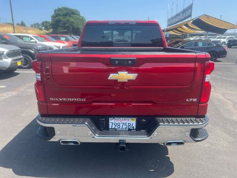 Used 2024 Chevrolet Silverado 1500 LTZ w/ LTZ Premium Package image 9