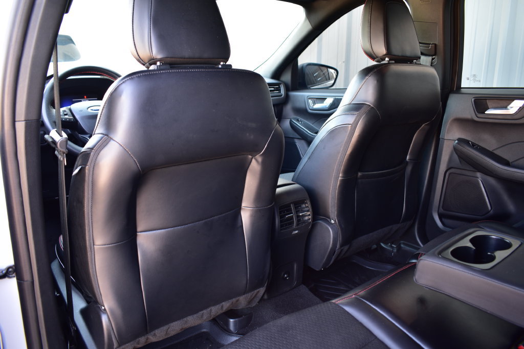 Used 2025 Ford Escape ST-Line FWD image 22