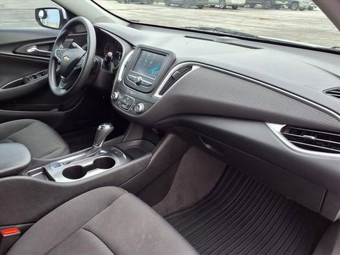 Used 2018 Chevrolet Malibu LS image 82