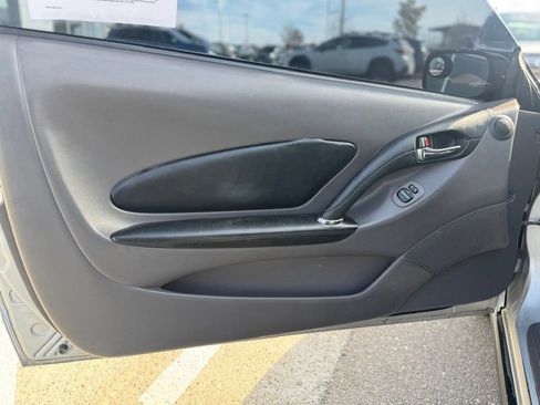 Used 2002 Toyota Celica GT-S FWD image 9