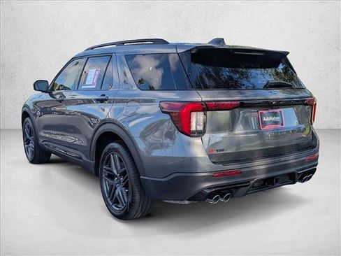 Used 2026 Ford Explorer ST RWD image 8