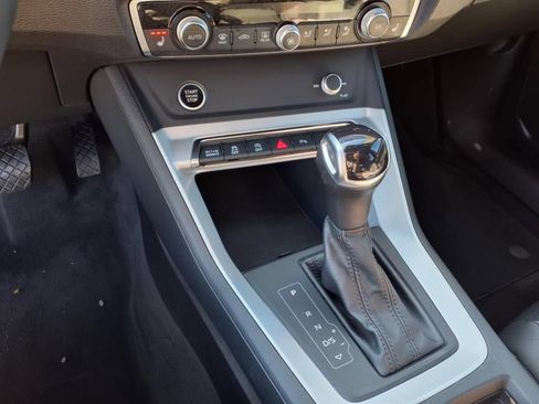 Used 2023 Audi Q3 2.0T Premium AWD/4WD image 9
