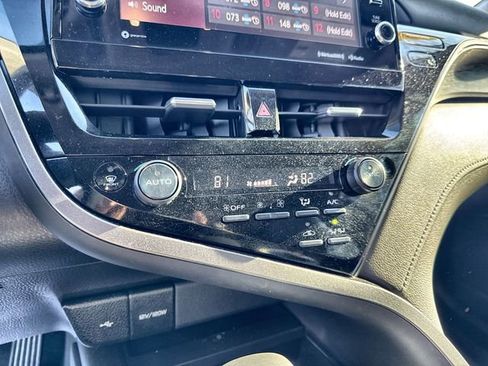 Used 2024 Toyota Camry XLE image 27