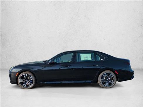 New 2025 BMW 760i xDrive AWD/4WD image 5