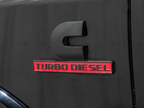 Used 2021 RAM 2500 Limited AWD/4WD image 53
