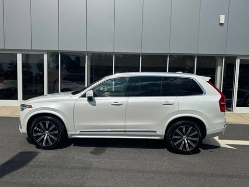 Used 2024 Volvo XC90 B6 Plus w/ Protection Package AWD/4WD image 2