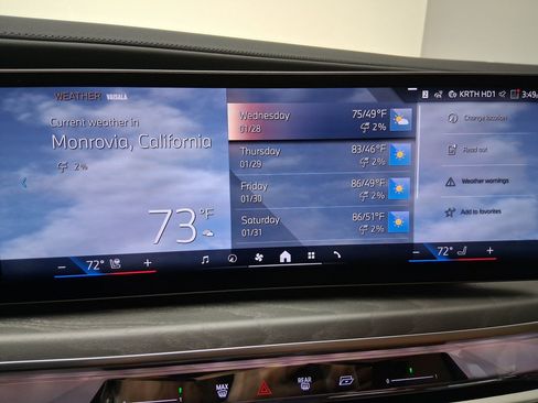 New 2026 BMW 740i w/ Premium Package image 25