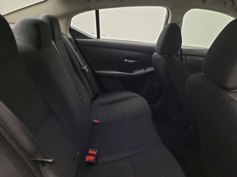 Used 2024 Nissan Sentra S FWD image 19