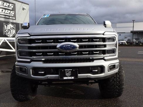 Used 2024 Ford F350 Platinum w/ Tremor Off-Road Package image 9
