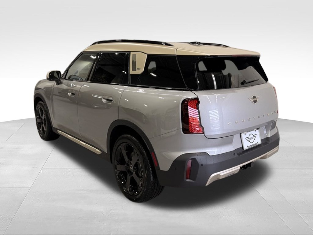 Used 2027 MINI Cooper Countryman S w/ Comfort Package Max AWD/4WD image 3
