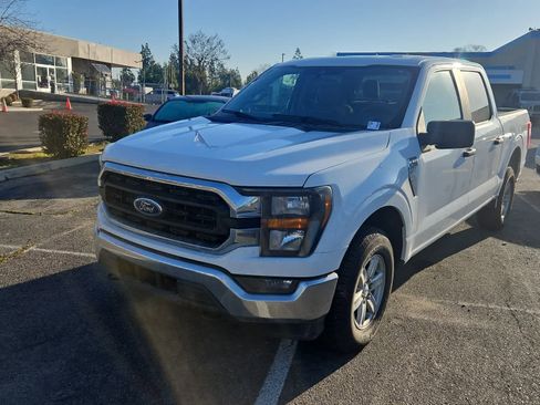 Used 2023 Ford F150 XLT image 1