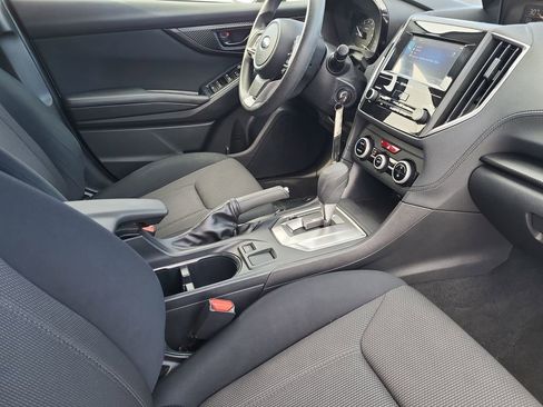 Used 2020 Subaru Crosstrek 2.0i image 18