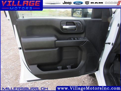Used 2024 GMC Sierra 2500 Pro image 9