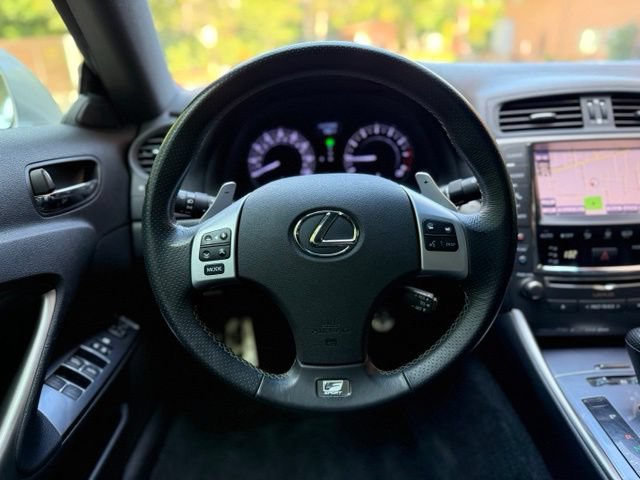 Used 2013 Lexus IS 250C w/ F-Sport Pkg w/Summer Tires RWD image 24