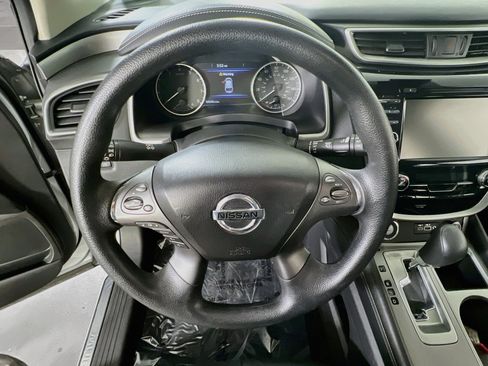 Used 2020 Nissan Murano S w/ Technology Package AWD/4WD image 11