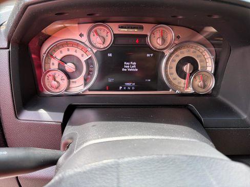 Used 2016 RAM 1500 Laramie Longhorn w/ Convenience Group AWD/4WD image 28
