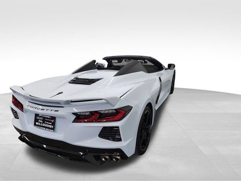 Used 2024 Chevrolet Corvette Stingray Convertible w/ Z51 Performance Package RWD image 27