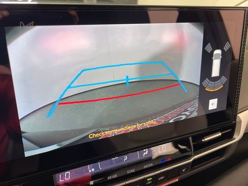 New 2026 Toyota Sienna XLE image 21