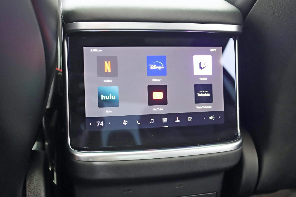 Used 2022 Tesla Model X Plaid AWD/4WD image 25