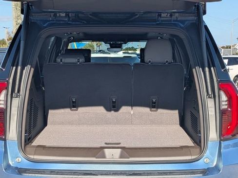 New 2026 GMC Yukon XL Elevation w/ Elevation Premium Package image 12