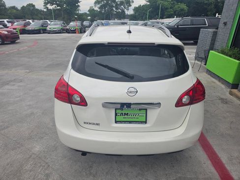 Used 2015 Nissan Rogue S w/ Convenience Package FWD image 13