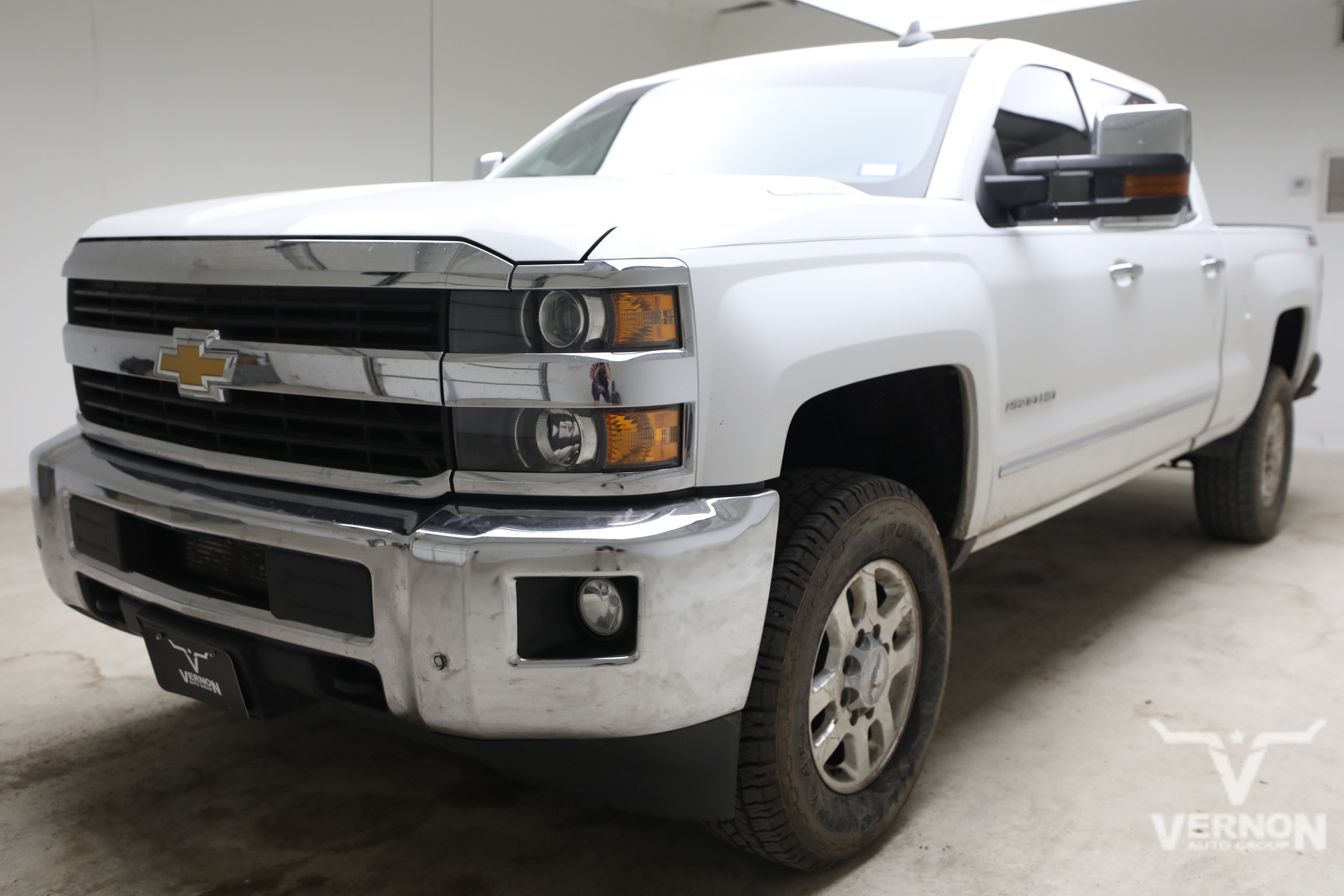 Used 2017 Chevrolet Silverado 2500 LTZ w/ Duramax Plus Package AWD/4WD image 1