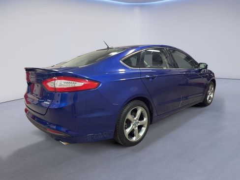 Used 2013 Ford Fusion SE FWD image 6