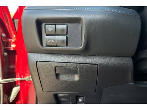 Used 2021 Toyota Highlander XSE FWD image 44