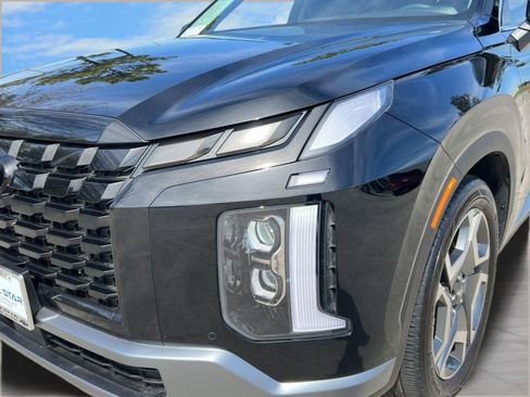 Used 2025 Hyundai Palisade SEL FWD image 11