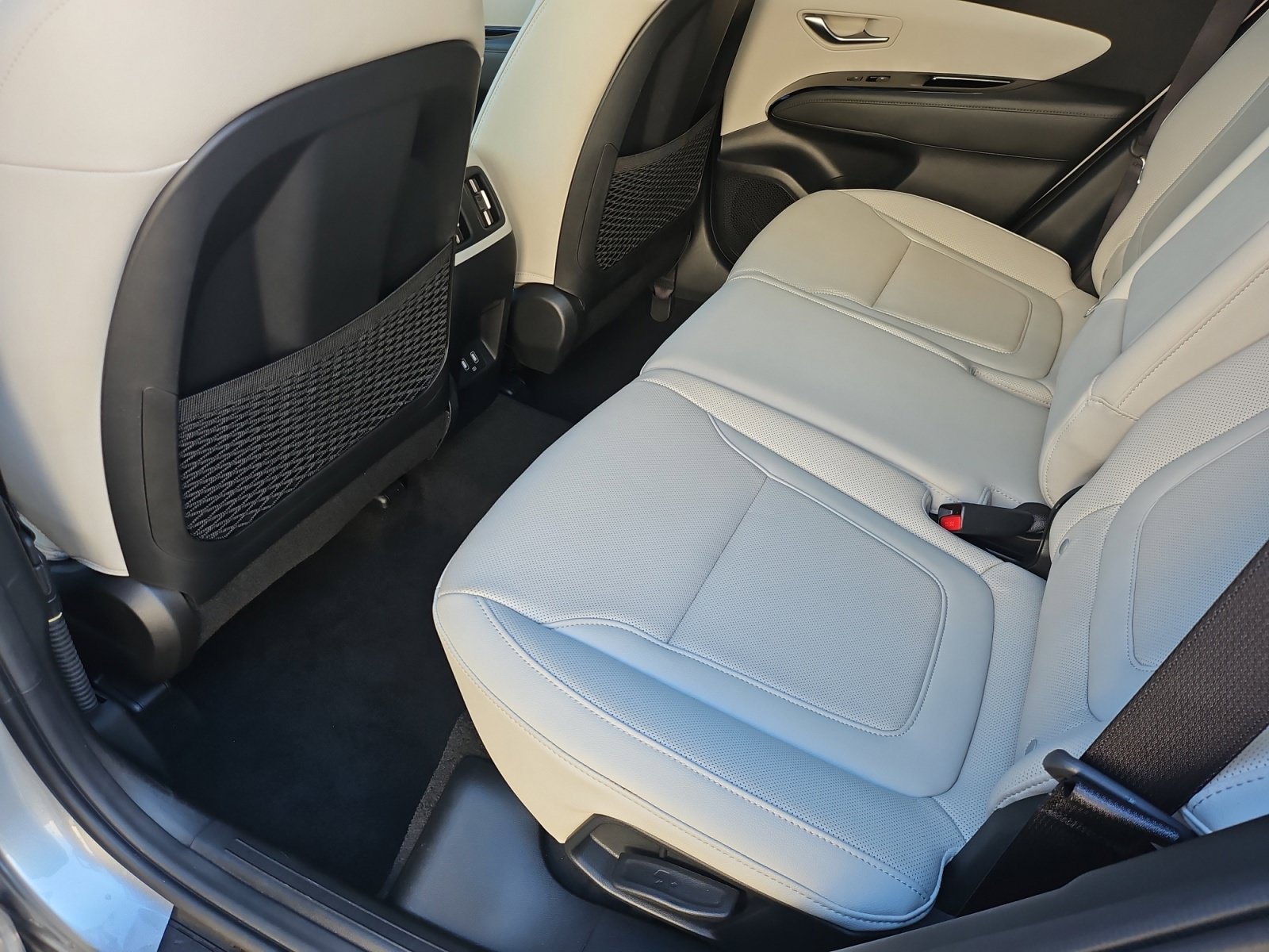 Used 2023 Hyundai Tucson Limited AWD/4WD image 30