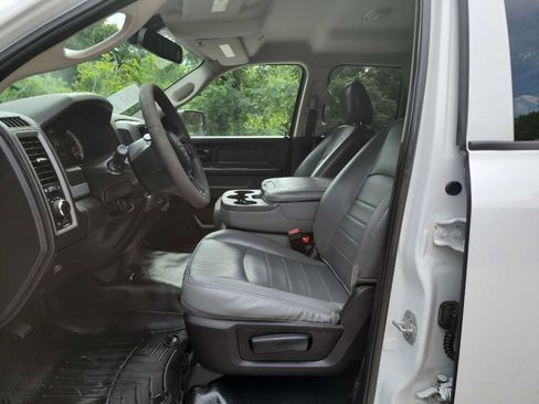Used 2019 RAM 1500 Tradesman RWD image 16