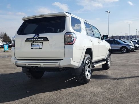 Used 2018 Toyota 4Runner TRD Off-Road Premium image 8