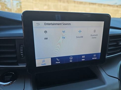 Used 2022 Ford Explorer XLT w/ Equipment Group 202A image 28