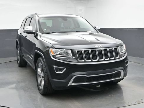 Used 2015 Jeep Grand Cherokee Limited RWD image 2