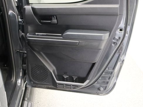 Used 2025 Toyota Tacoma SR RWD image 30
