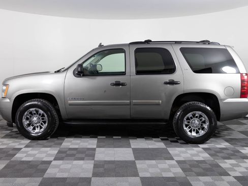 Used 2007 Chevrolet Tahoe LS image 3