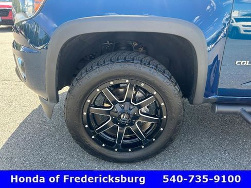 Used 2019 Chevrolet Colorado Z71 AWD/4WD image 32
