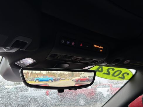 Used 2024 Chevrolet Corvette Z06 image 20