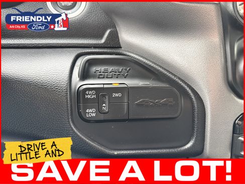 Used 2024 RAM 2500 Big Horn AWD/4WD image 33