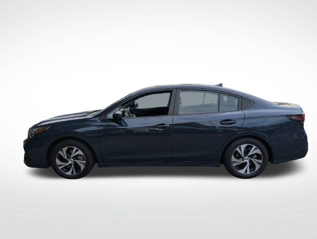 Certified 2024 Subaru Legacy Premium AWD/4WD image 4