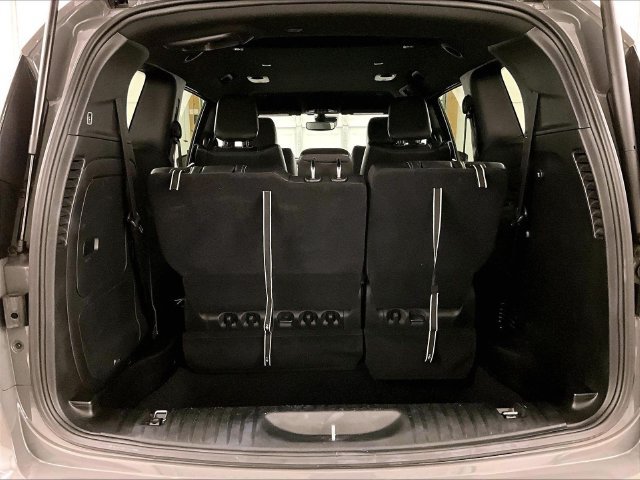 Used 2022 Chrysler Pacifica Touring-L w/ S Appearance Package FWD image 35