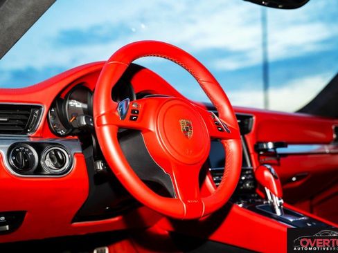 Used 2013 Porsche 911 Carrera S RWD image 10