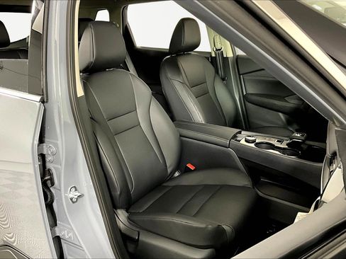 New 2026 Nissan Rogue SV AWD/4WD image 19