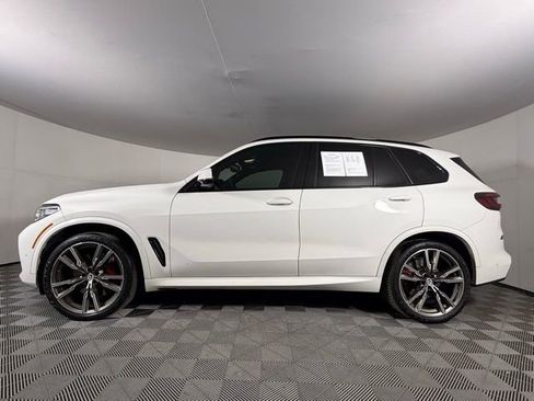 Used 2023 BMW X5 M50i w/ Executive Package image 3