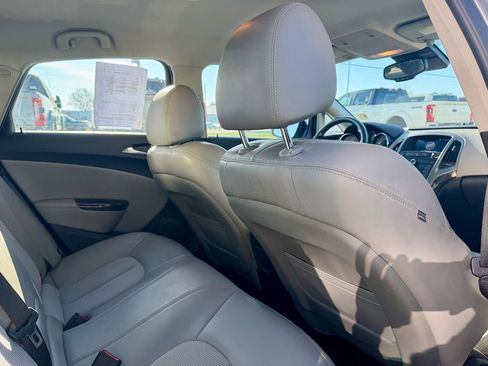 Used 2013 Buick Verano Convenience FWD image 18